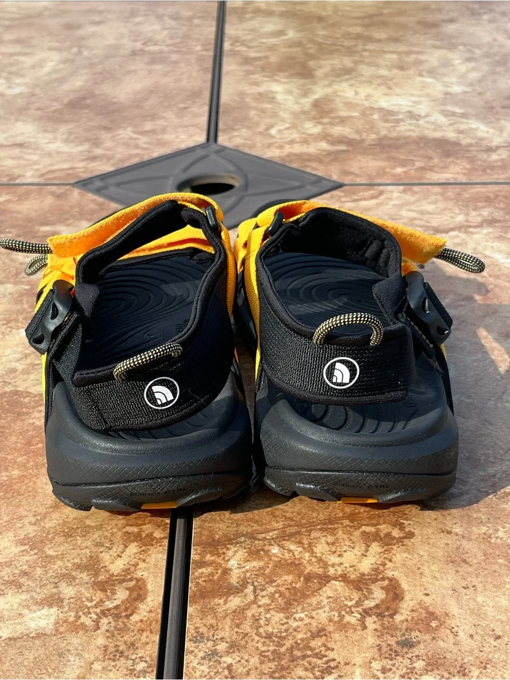The North Face Explore Camp Sandals Men’s 9.5